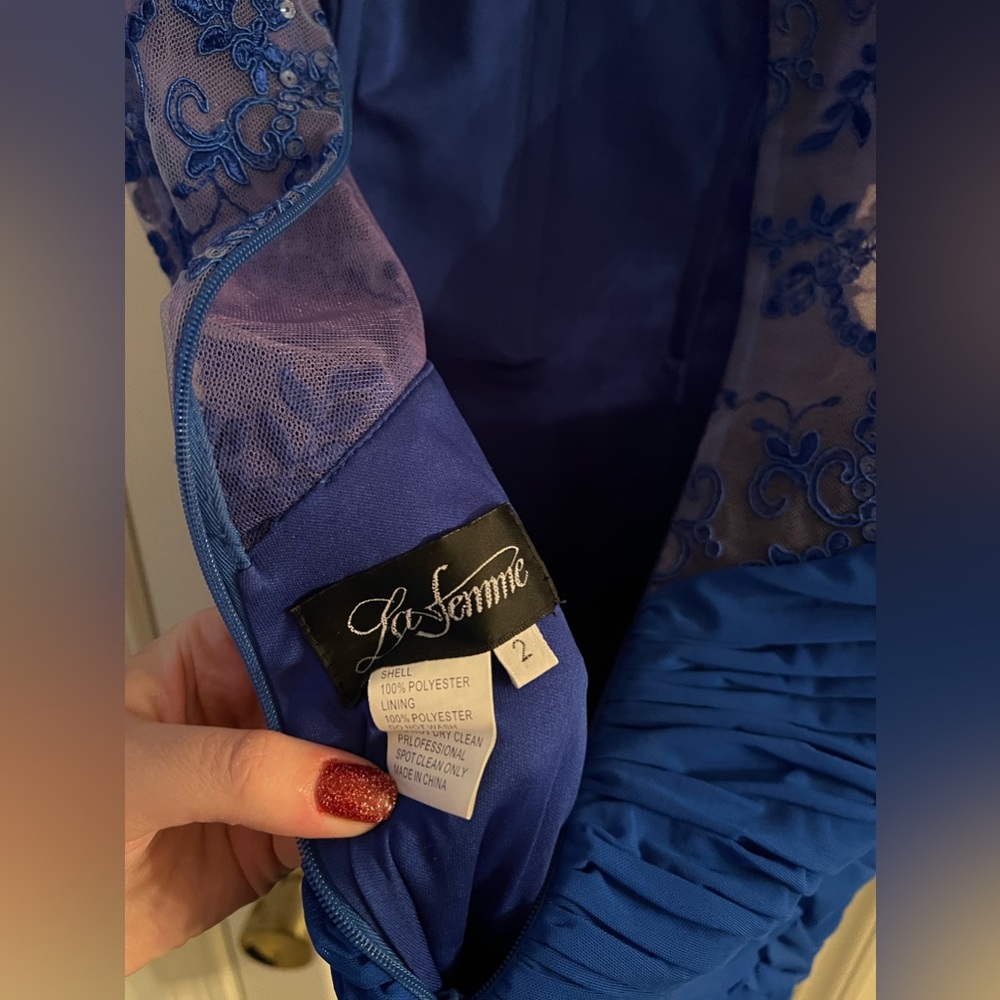 La Femme Short Cocktail Dress Royal Blue Size 2 - Picture 5 of 6